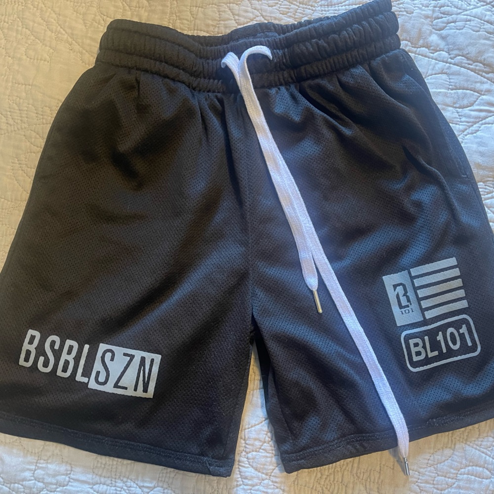 Boys YLarge shorts, brand-baseball 101